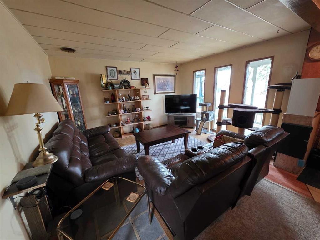 









957


8

Street South,
Lethbridge,




AB
T1K2K7

