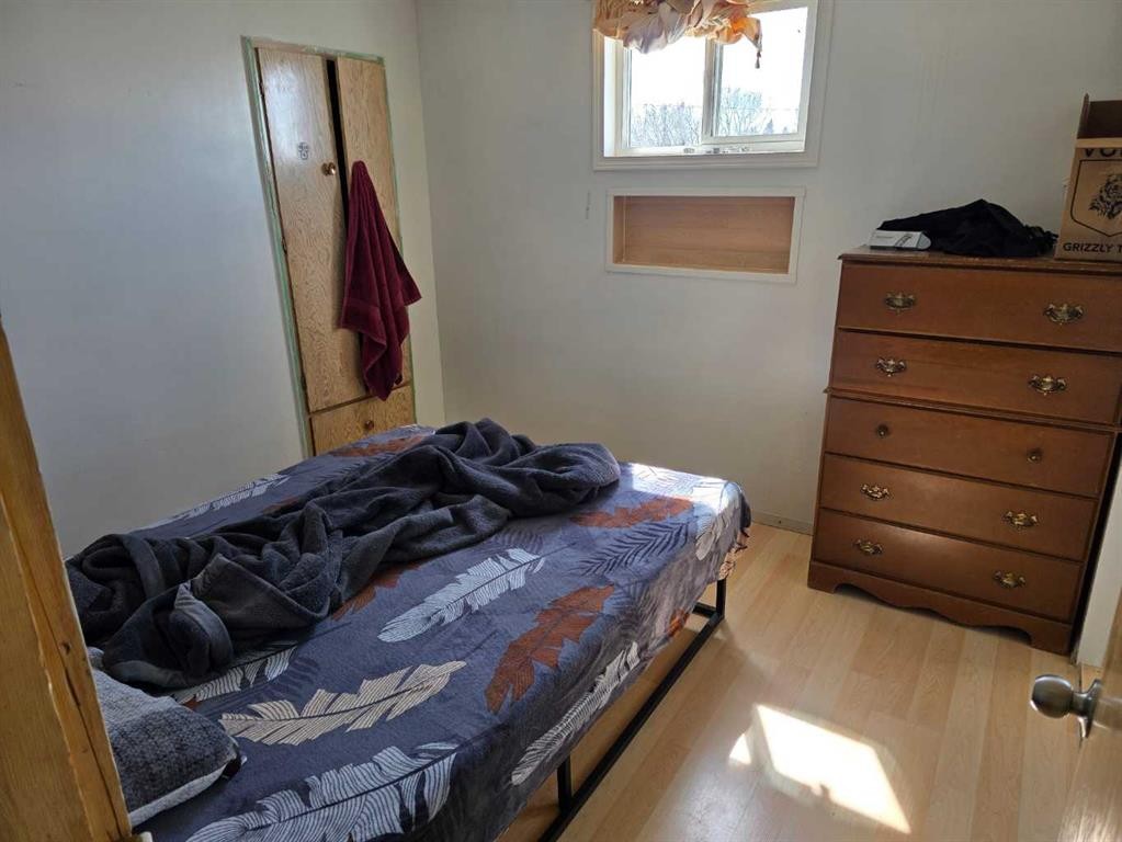 









104


Centre

Street,
Enchant,




AB
T0K 0V0

