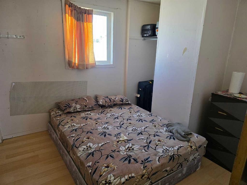 









104


Centre

Street,
Enchant,




AB
T0K 0V0

