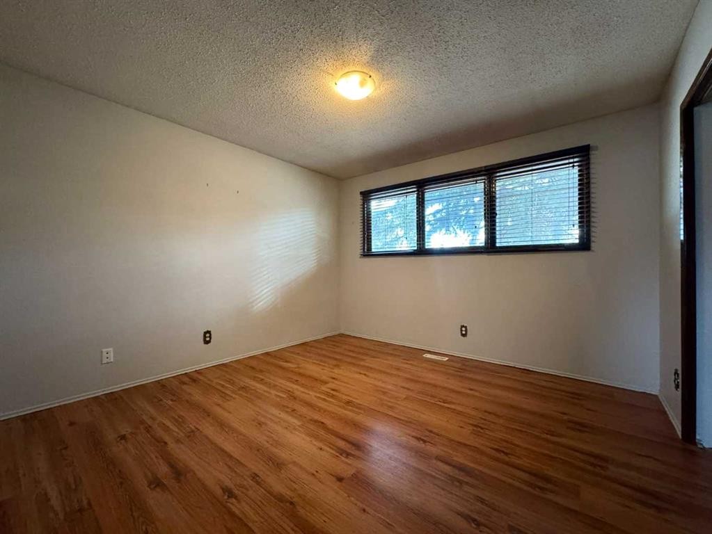 









1251


St Catherine

Road North,
Lethbridge,




AB
T1H 4E9

