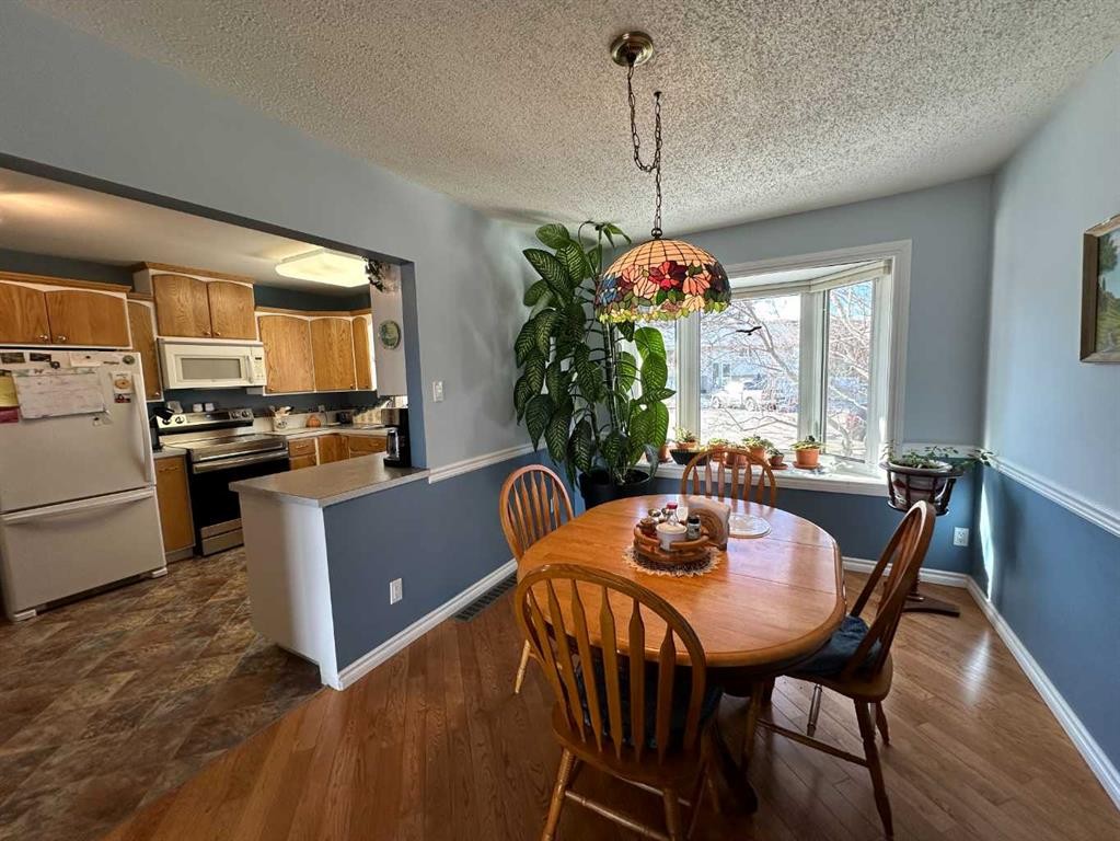 









1801


82

Street,
Coleman,




AB
T0K 0M0

