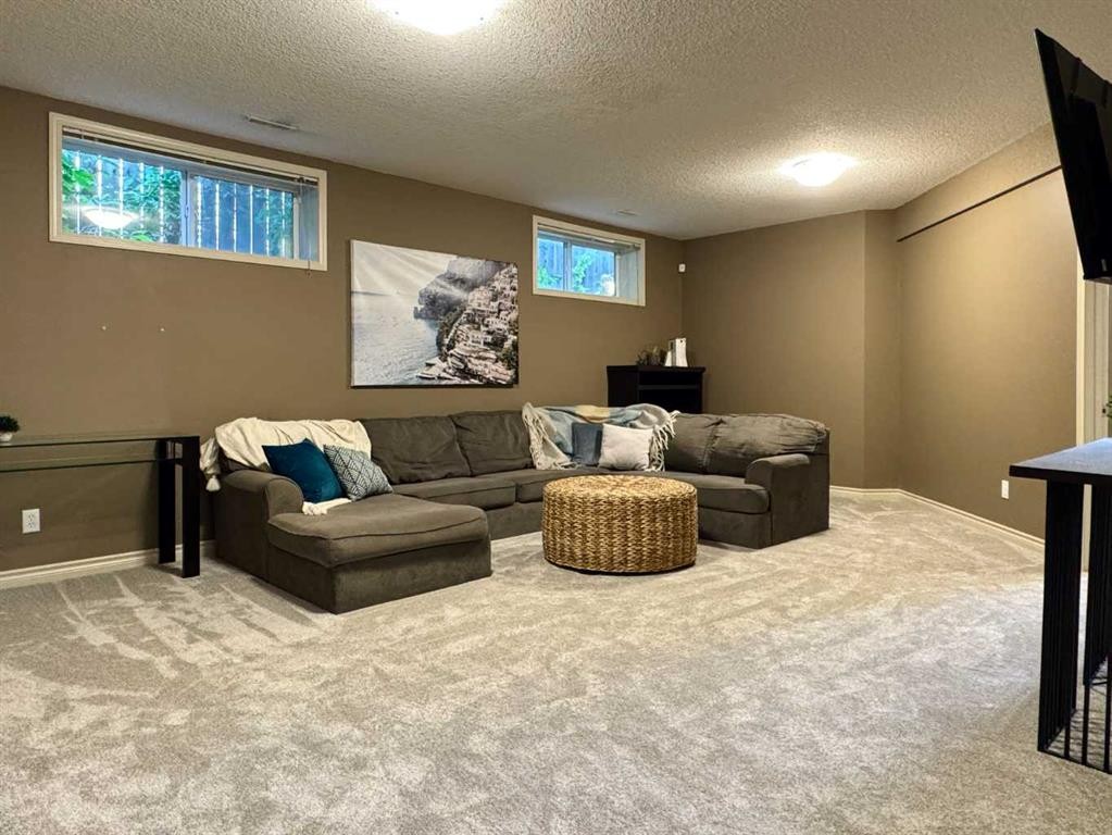 









2


Riverbrook

Close West,
Lethbridge,




AB
T1K 7P2

