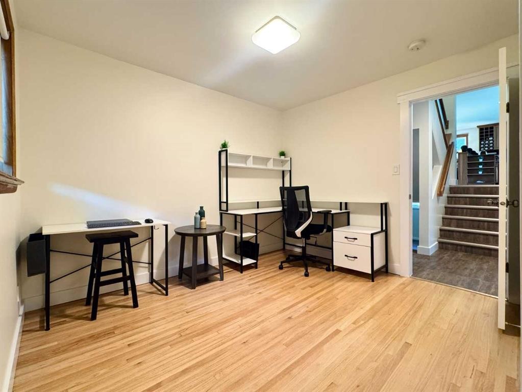 









2302


14

Avenue South,
Lethbridge,




AB
T1K 0V5

