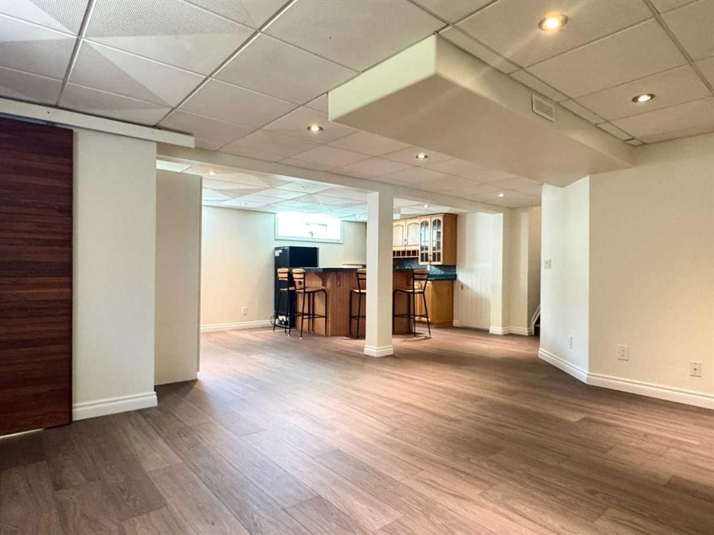 









2302


14

Avenue South,
Lethbridge,




AB
T1K 0V5

