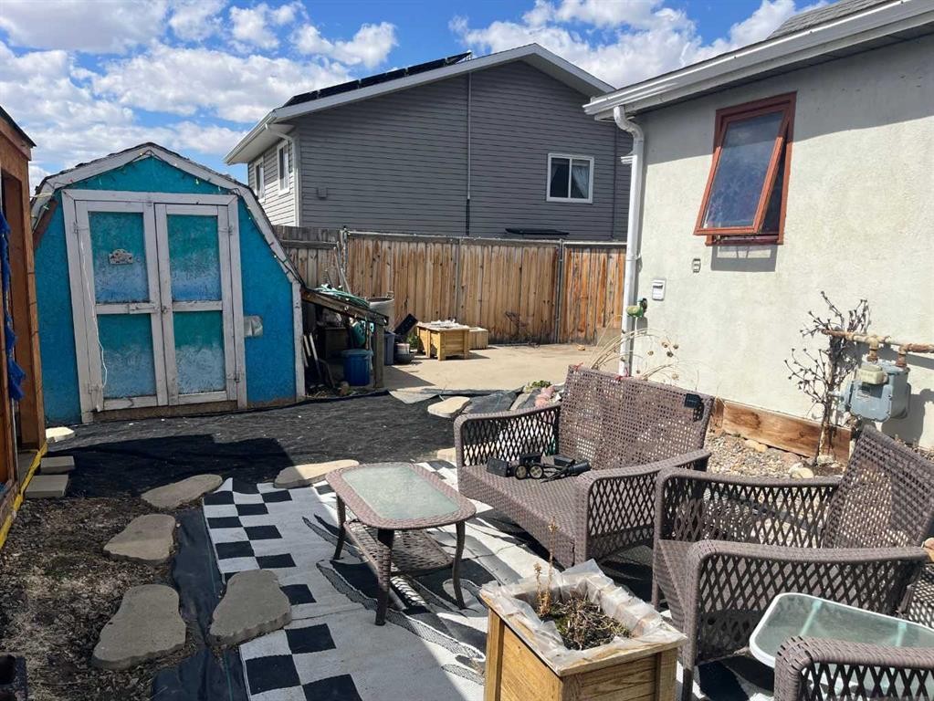 









505


4

Street,
Stirling,




AB
T0K 2E0

