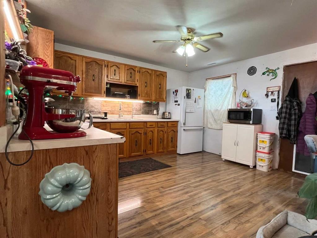 









505


4

Street,
Stirling,




AB
T0K 2E0

