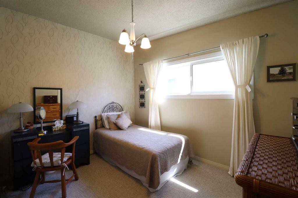 









1723


Lakemount

Boulevard South,
Lethbridge,




AB
T1K 3K5

