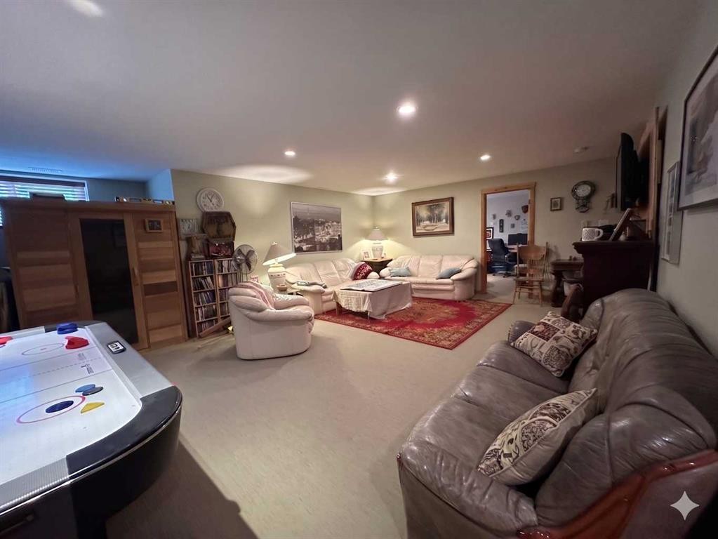 









17


Ironstone

Drive,
Coleman,




AB
T0K 0E0


