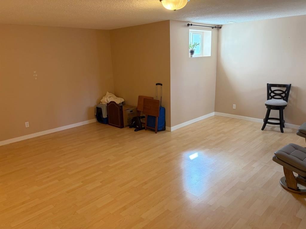 









43


Riverwood

Manor West,
Lethbridge,




AB
T1k 7X3

