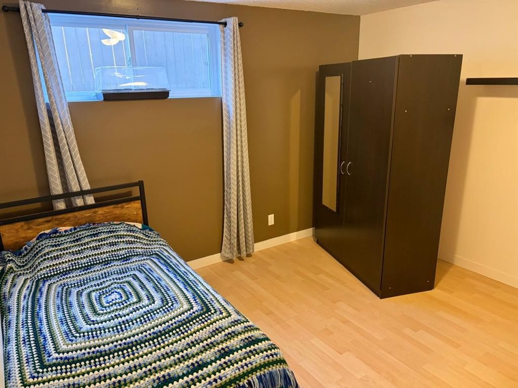 









43


Riverwood

Manor West,
Lethbridge,




AB
T1k 7X3

