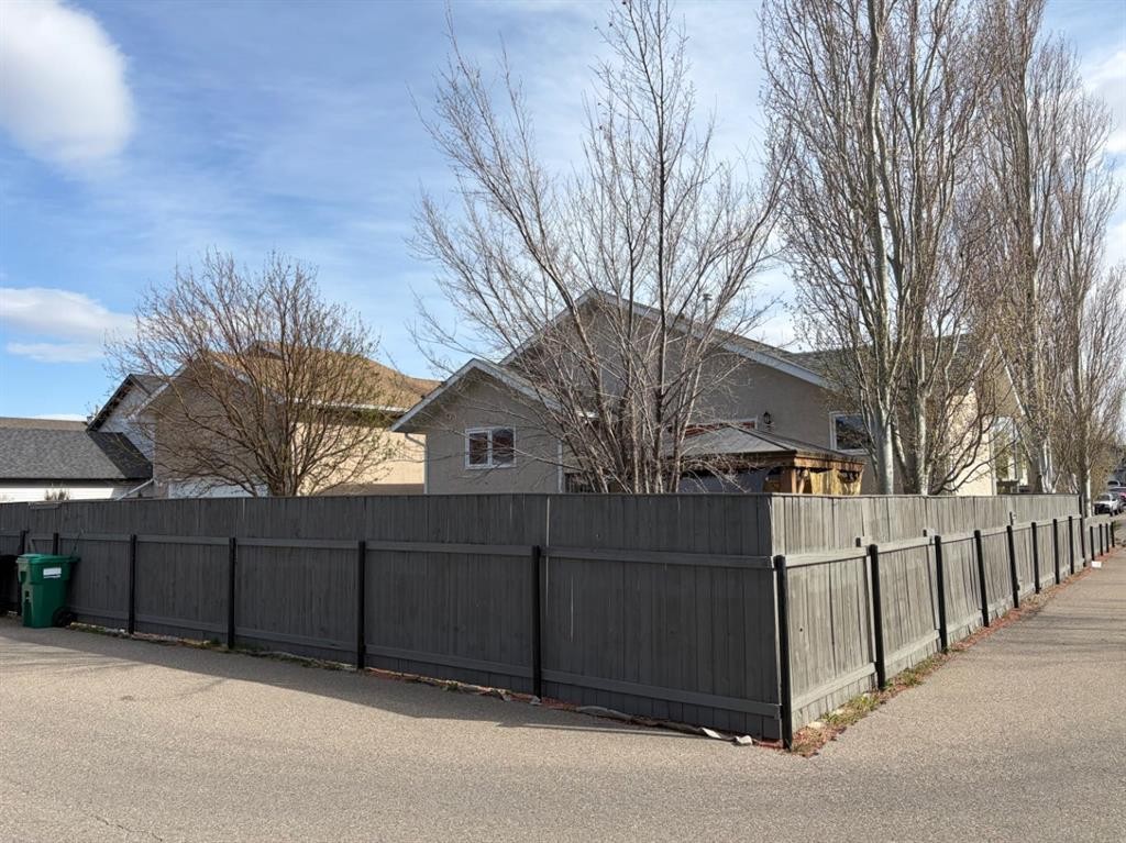 









43


Riverwood

Manor West,
Lethbridge,




AB
T1k 7X3

