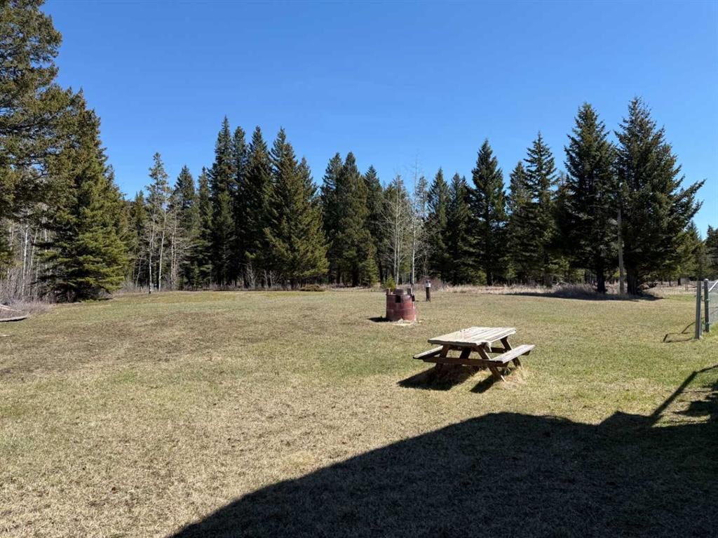 









2803


90

Street,
Coleman,




AB
T0K 0M0

