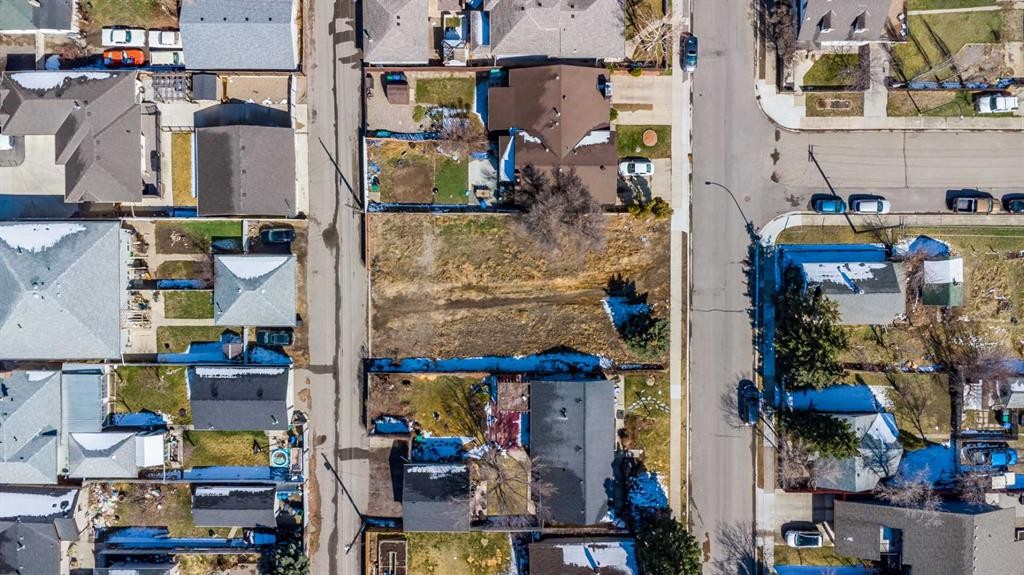 









1008


9 Street North

,
Lethbridge,







AB
T1H 1Z8

