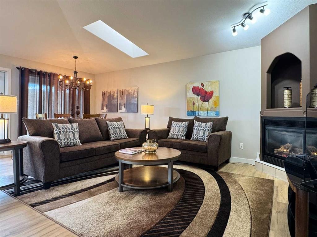 









398


Canyon

Boulevard West, 1,
Lethbridge,




AB
T1K 6V2

