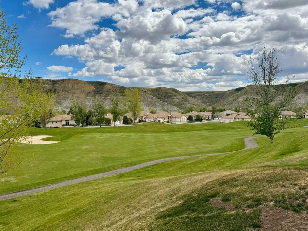 









398


Canyon

Boulevard West, 1,
Lethbridge,




AB
T1K 6V2

