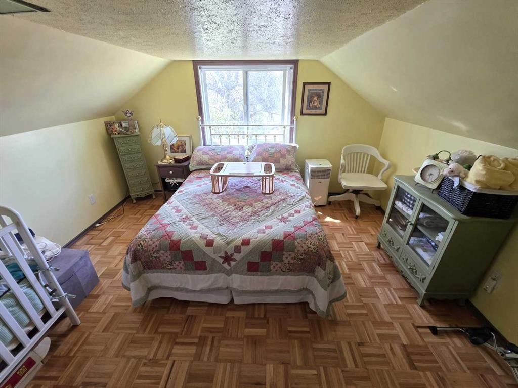 









95070


Range Road 18-3

,
Rural Taber, M.D. of,




AB
T0K 0R0


