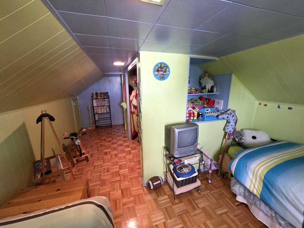 









95070


Range Road 18-3

,
Rural Taber, M.D. of,




AB
T0K 0R0

