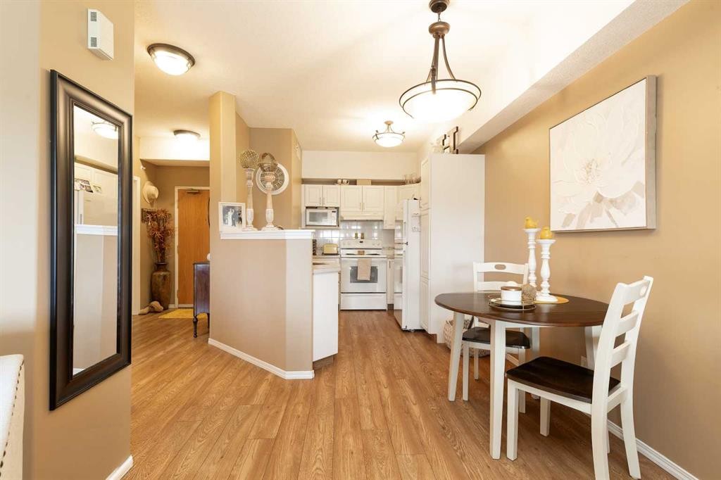 









2020


32

Street South, 416,
Lethbridge,




AB
T1K 7T9

