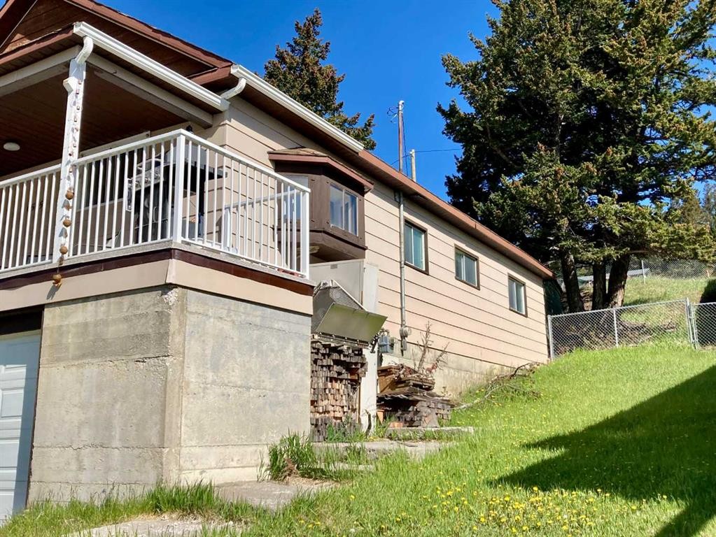 









6525


21

Avenue,
Coleman,




AB
T0K 0M0

