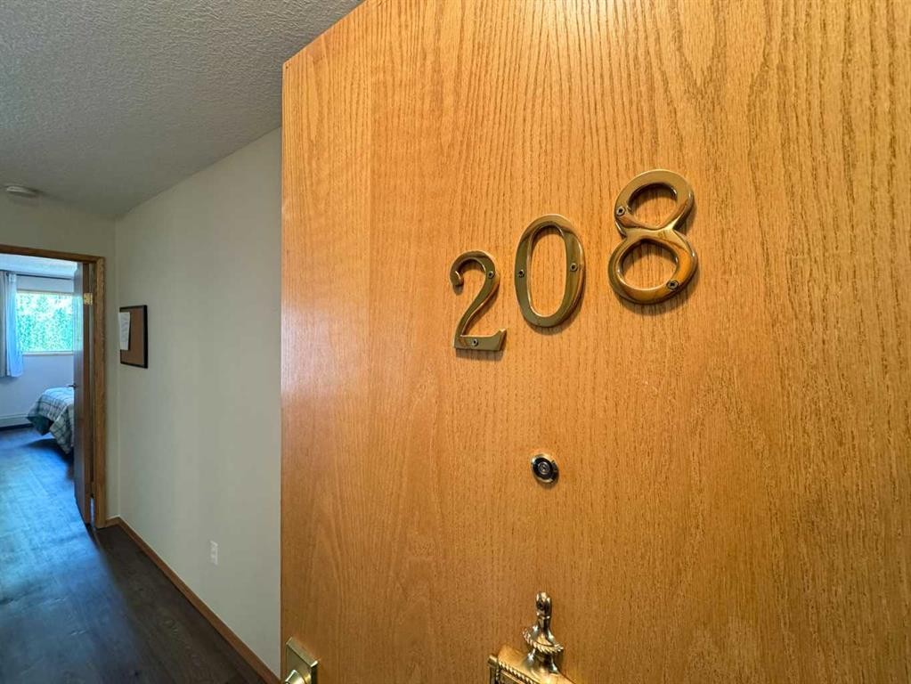 









75


1

Avenue South, 208,
Lethbridge,




AB
T1J 4R2

