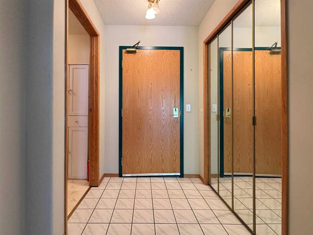 









75


1

Avenue South, 208,
Lethbridge,




AB
T1J 4R2

