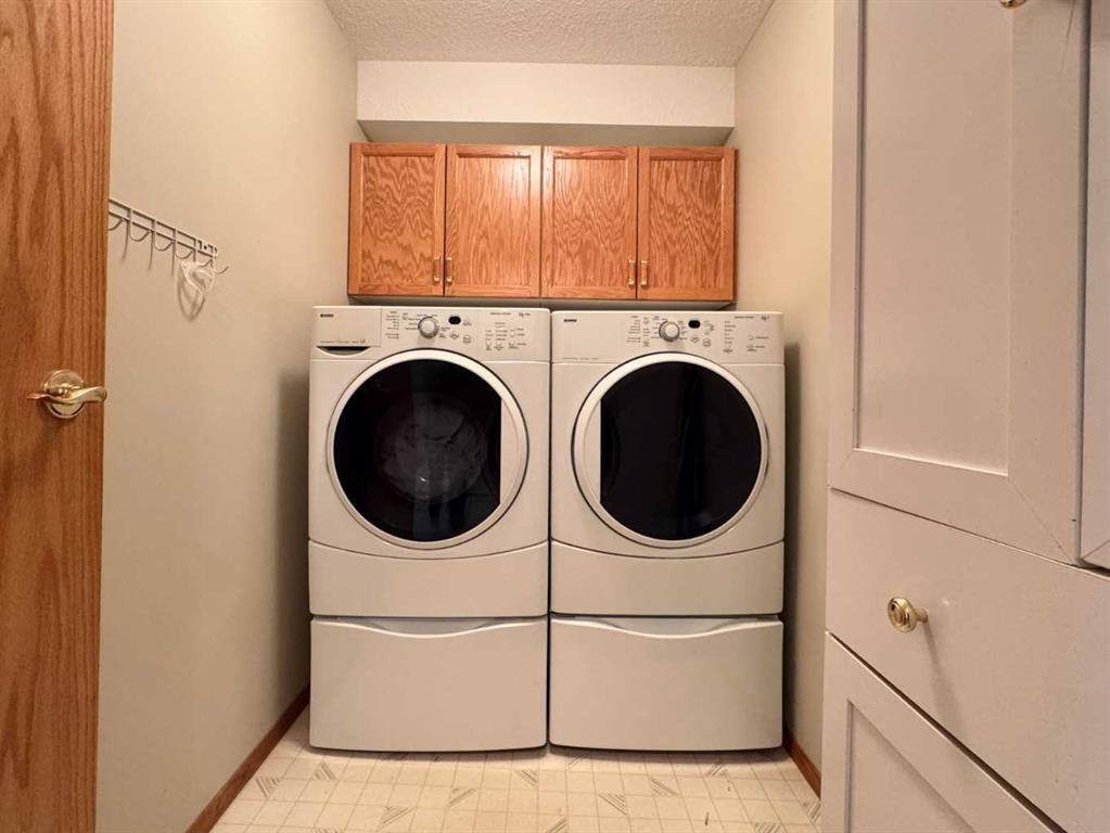









75


1

Avenue South, 208,
Lethbridge,




AB
T1J 4R2

