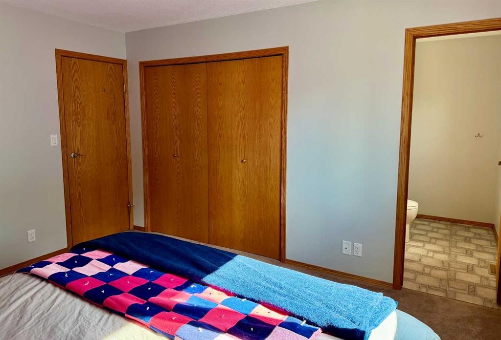 









1726


113

Street,
Blairmore,




AB
T0K 0E0

