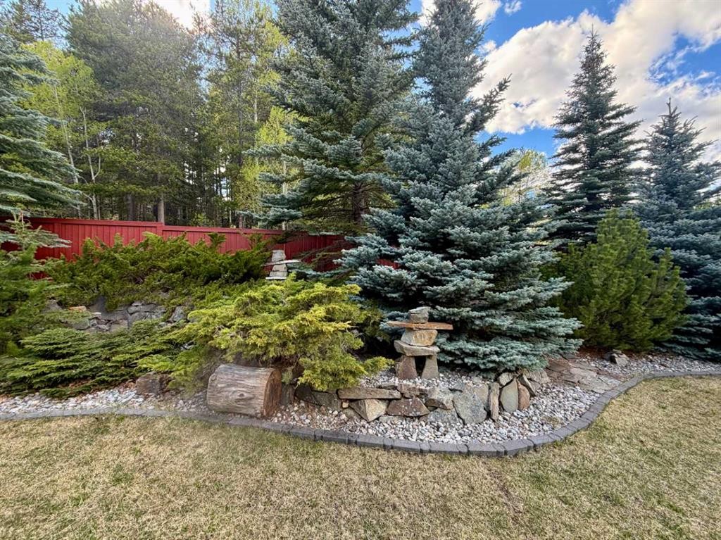 









1726


113

Street,
Blairmore,




AB
T0K 0E0

