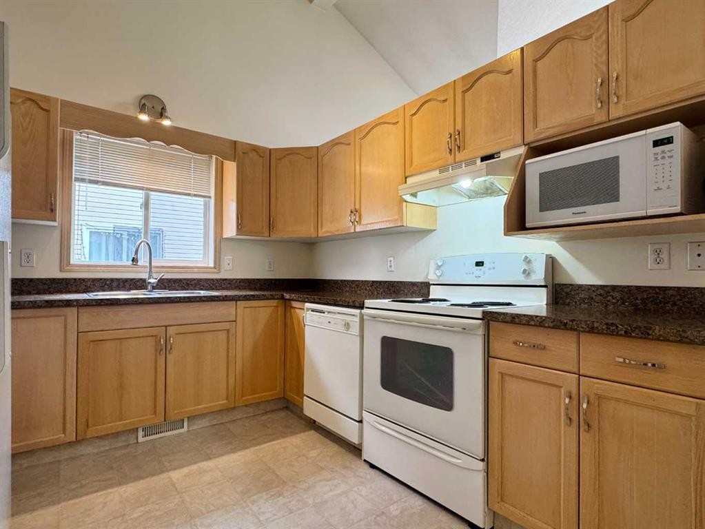 









82


Harvard

Crescent West,
Lethbridge,




AB
T1K 6R4

