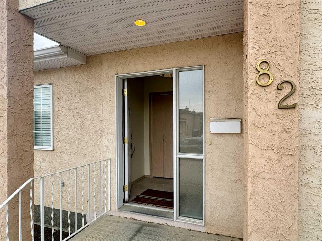









82


Harvard

Crescent West,
Lethbridge,




AB
T1K 6R4

