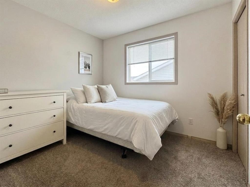 









82


Harvard

Crescent West,
Lethbridge,




AB
T1K 6R4

