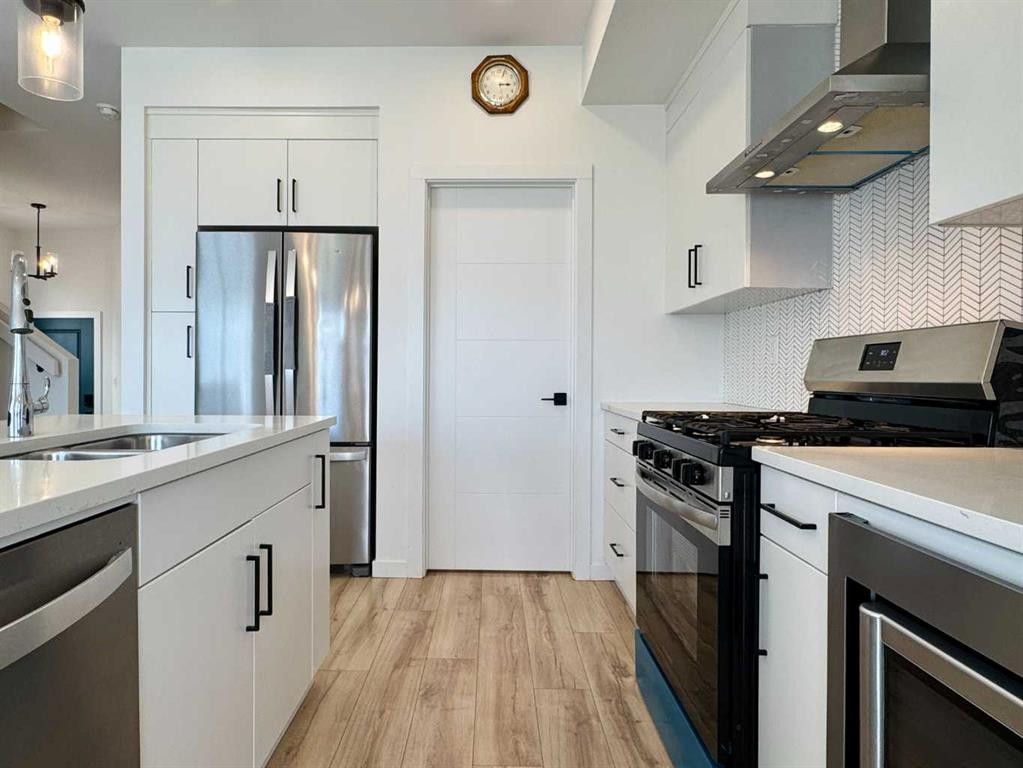 









18


Blackwolf

Pass North,
Lethbridge,




AB
T1H 7H7


