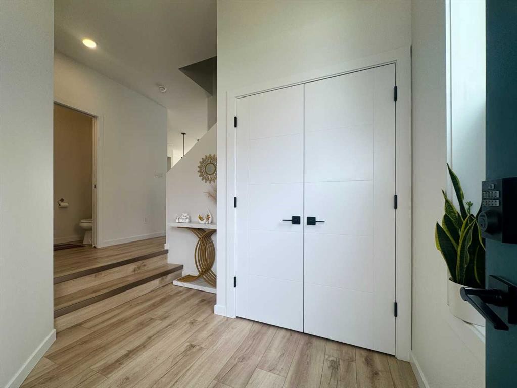 









18


Blackwolf

Pass North,
Lethbridge,




AB
T1H 7H7

