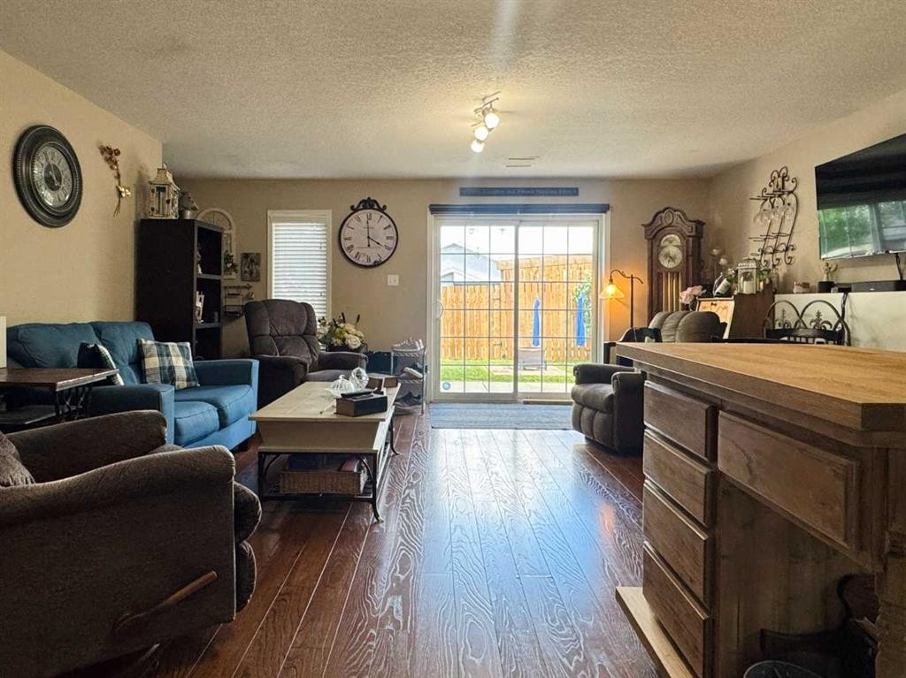 









93


Heritage

Crescent West,
Lethbridge,




AB
T1K 6X2

