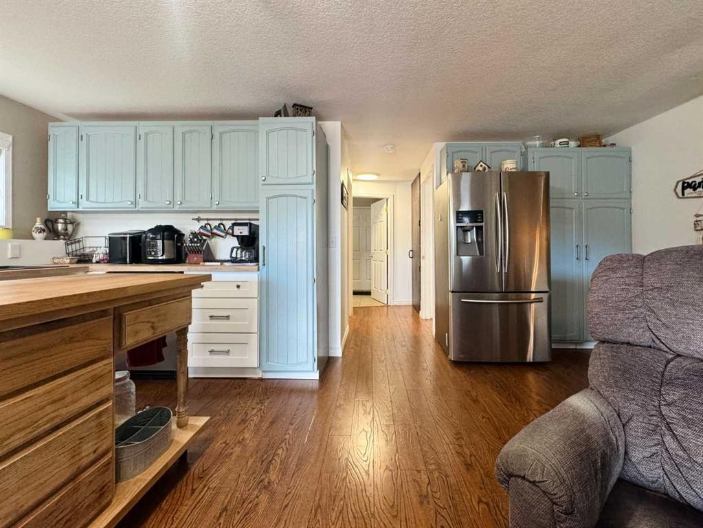 









93


Heritage

Crescent West,
Lethbridge,




AB
T1K 6X2


