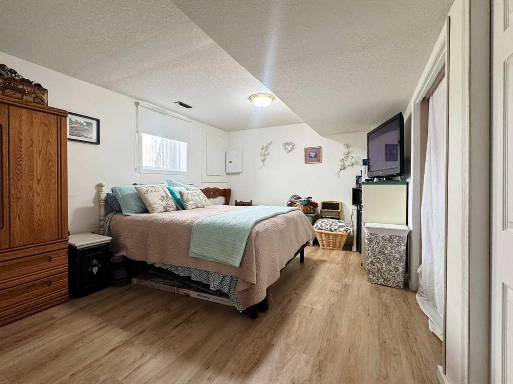 









93


Heritage

Crescent West,
Lethbridge,




AB
T1K 6X2

