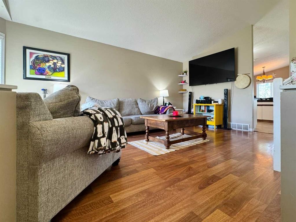 









93


Heritage

Crescent West,
Lethbridge,




AB
T1K 6X2

