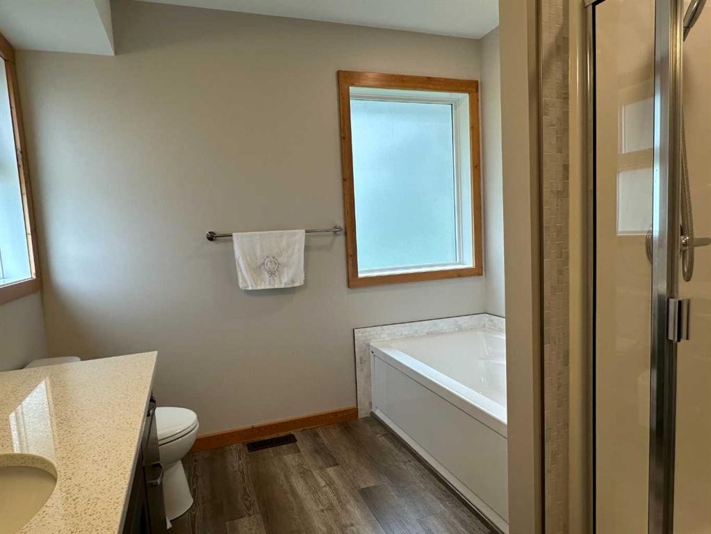 









231


Southmore

,
Blairmore,




AB
T0K 0E0

