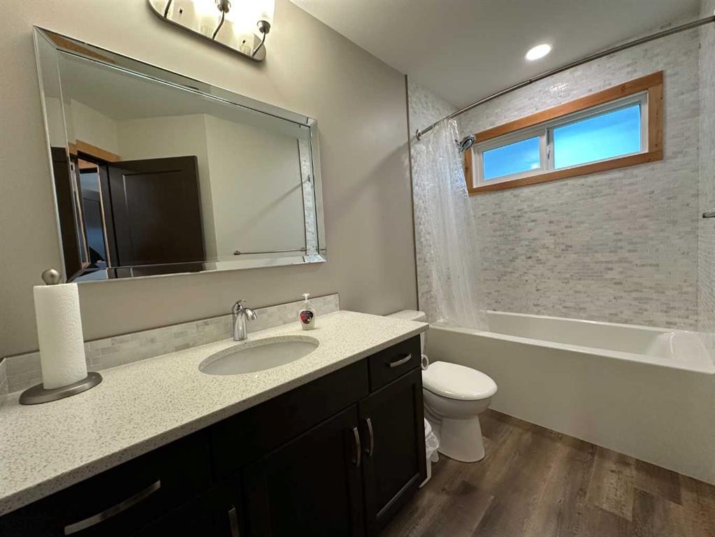 









231


Southmore

,
Blairmore,




AB
T0K 0E0

