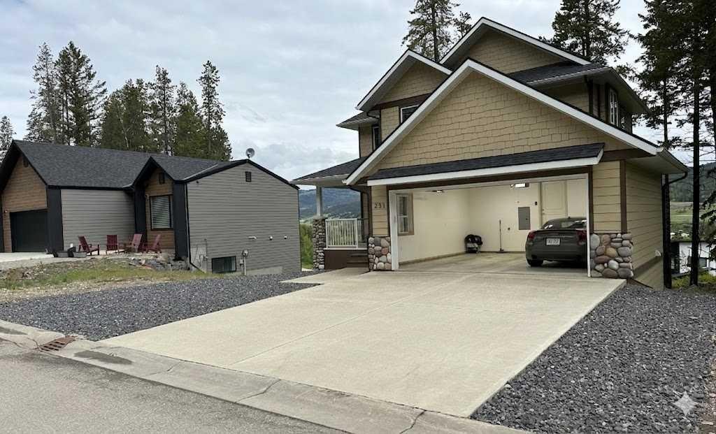 









231


Southmore

,
Blairmore,




AB
T0K 0E0

