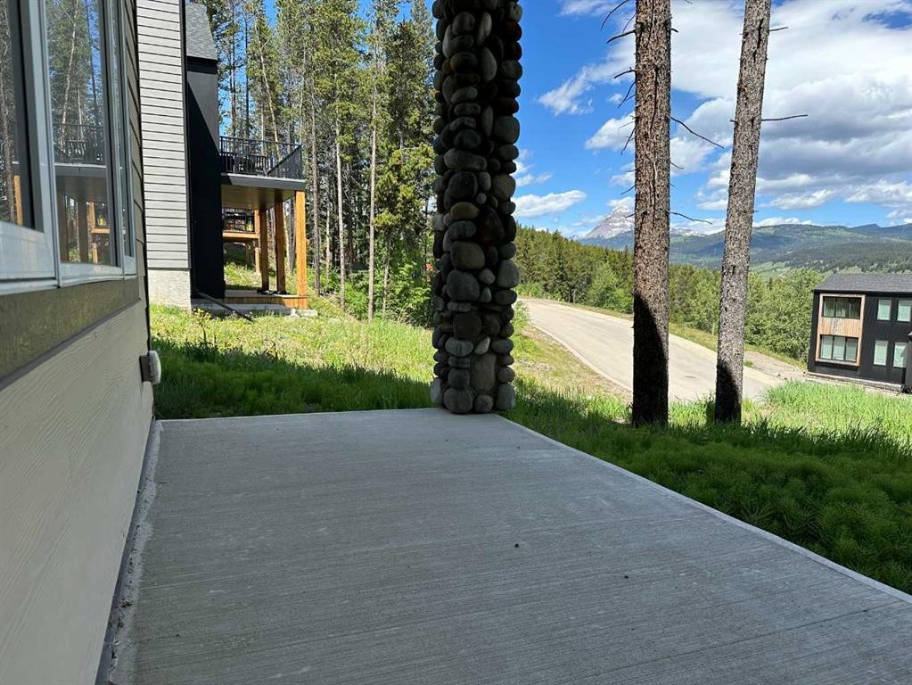 









231


Southmore

,
Blairmore,




AB
T0K 0E0


