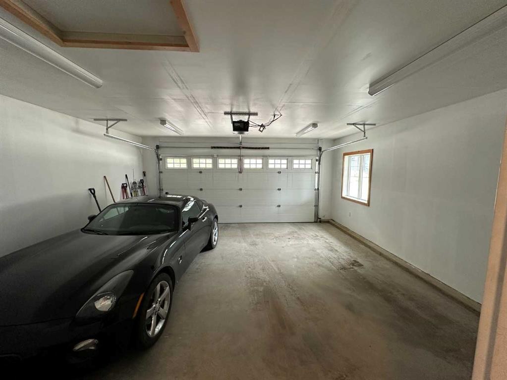 









231


Southmore

,
Blairmore,




AB
T0K 0E0

