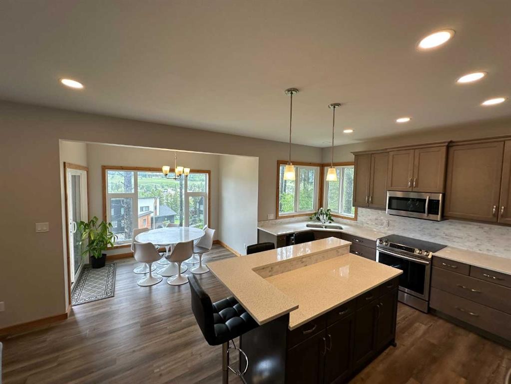 









231


Southmore

,
Blairmore,




AB
T0K 0E0

