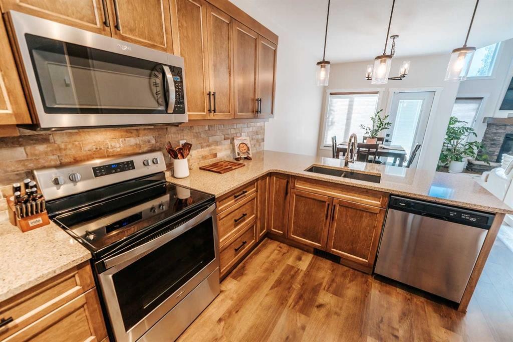 









2723


45

Street South,
Lethbridge,




AB
T1K 8J4

