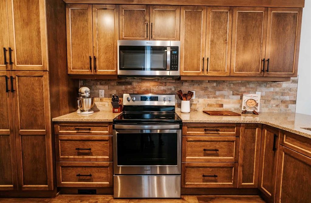 









2723


45

Street South,
Lethbridge,




AB
T1K 8J4

