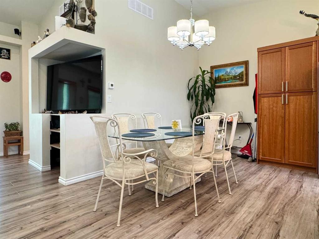









412


Queen

Avenue,
Monarch,




AB
T0L 1M0

