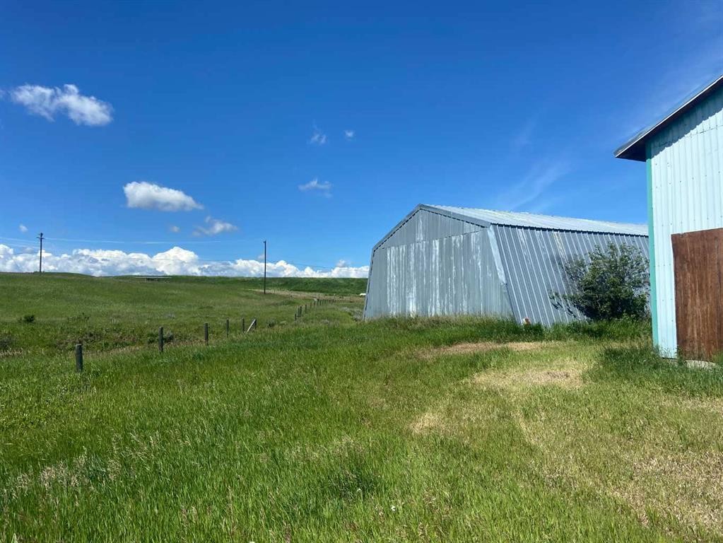 









1040


Beaver Drive

,
Pincher Creek,







AB
T0K 1W0

