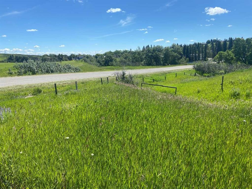 









1040


Beaver Drive

,
Pincher Creek,







AB
T0K 1W0

