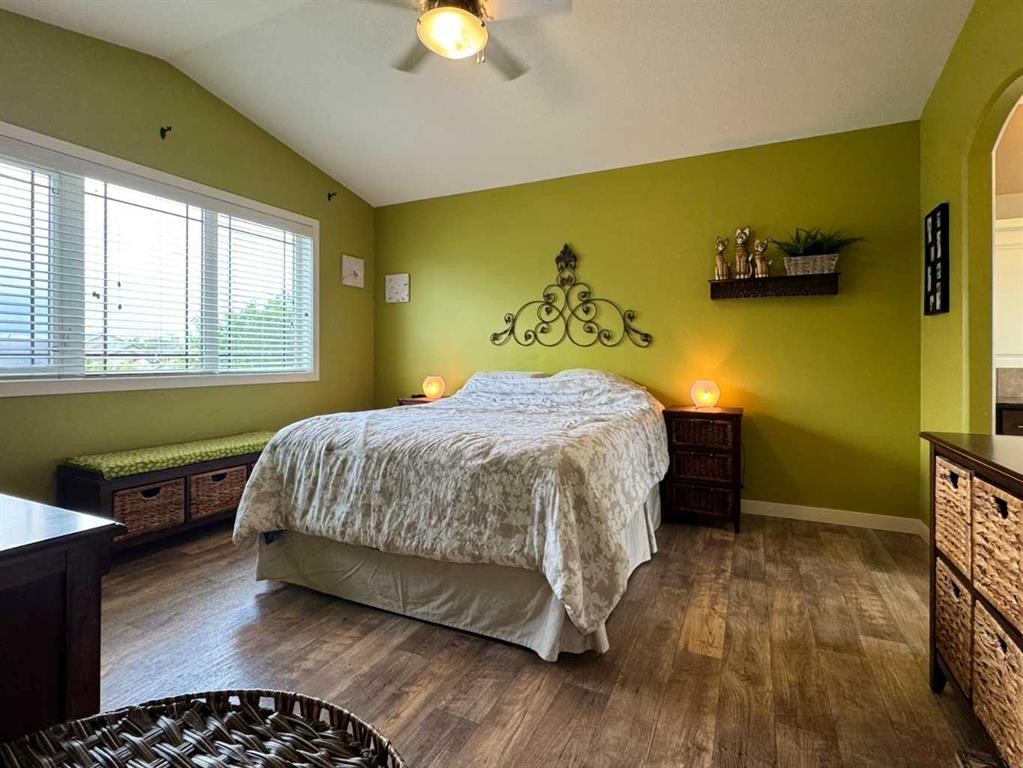 









422


Lynx

Terrace North,
Lethbridge,




AB
T1H 6Z6

