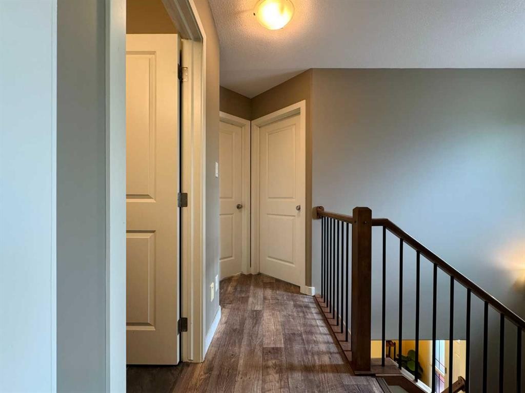 









422


Lynx

Terrace North,
Lethbridge,




AB
T1H 6Z6

